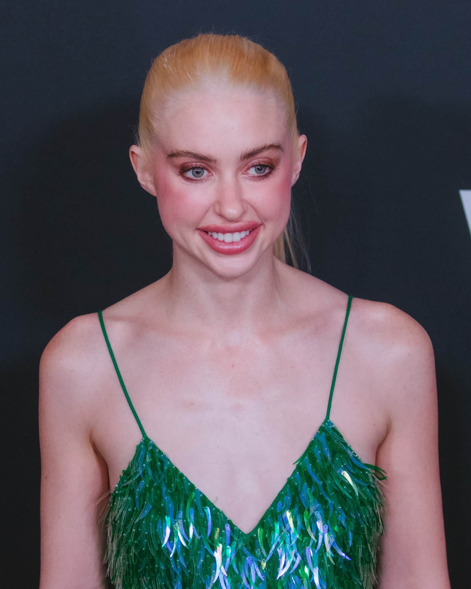 Chloe Cherry — Chloe Cherry to Release Memoir 'Somewhere Dark and Hot'